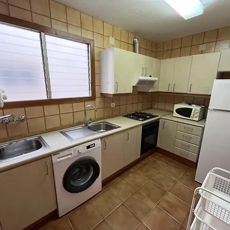 Apartman Bertur Rodes Lux
