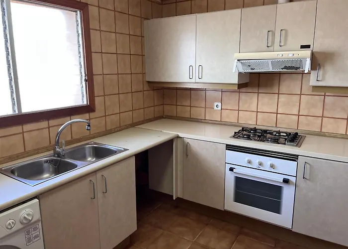 Rodes Lux Apartamento *