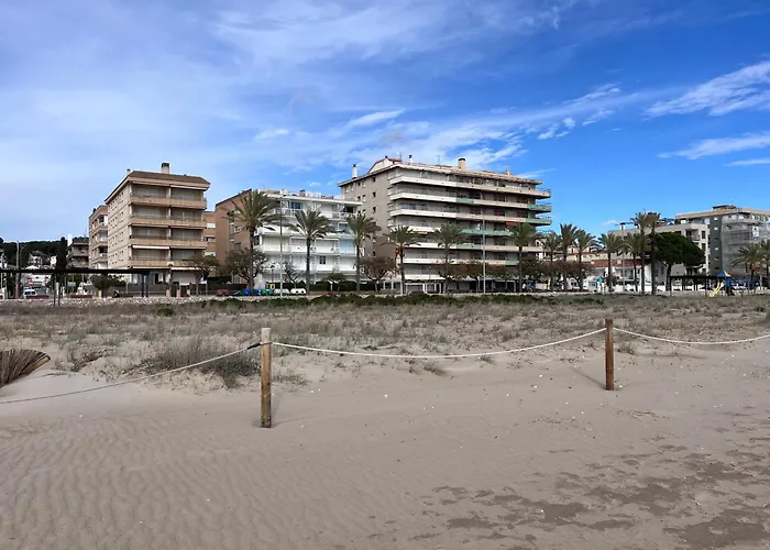 Rodes Lux Apartamento