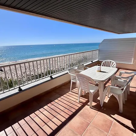 Rodes Lux Apartmán *