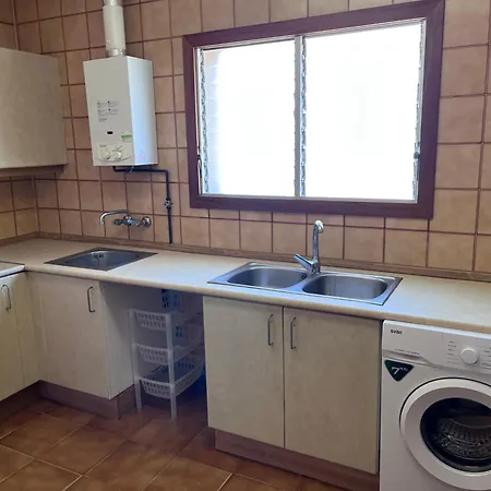 Bertur Rodes Lux